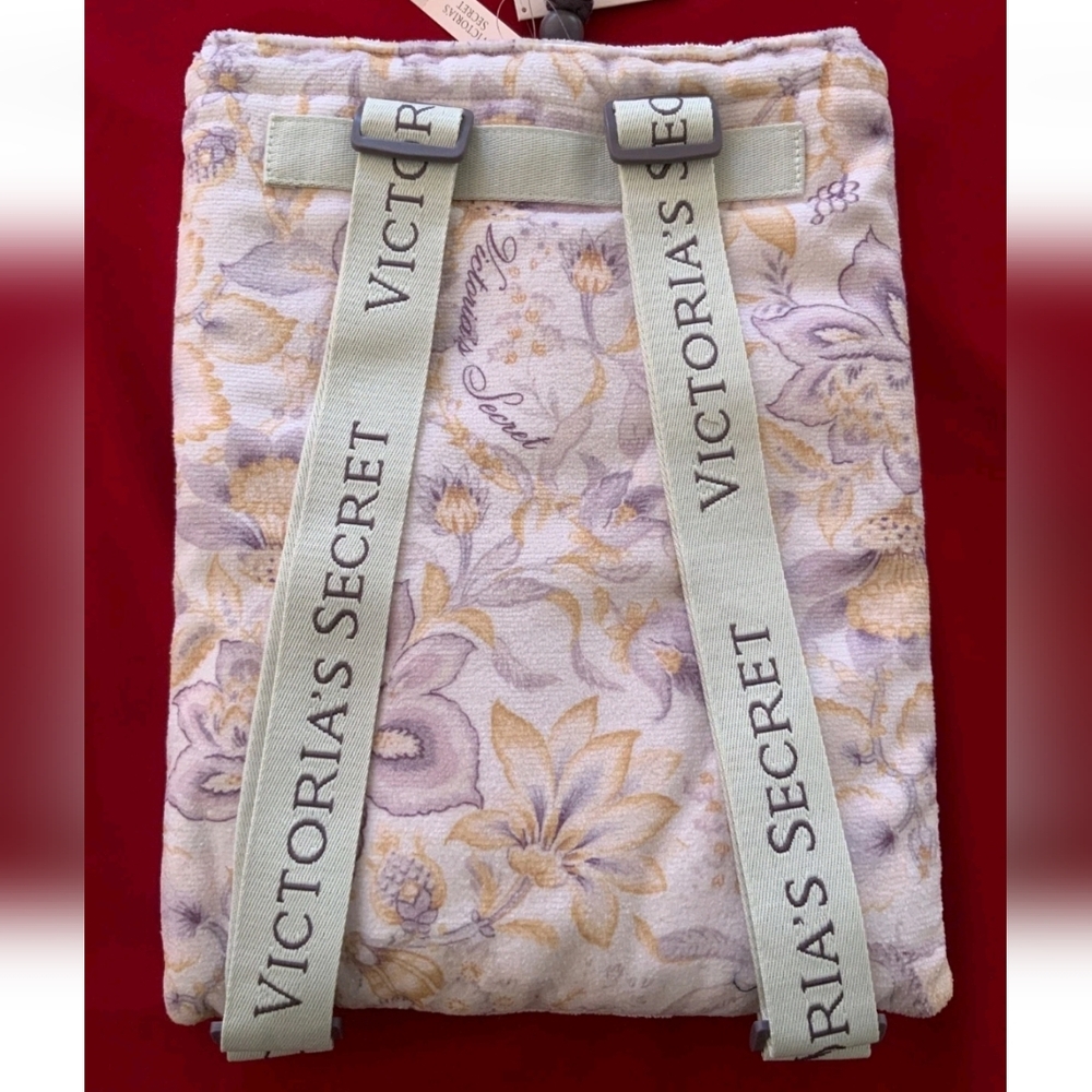 NWT Victoria's Secret 2- in-1 Beach Towel Backpack Convertible Style 63" X 36"